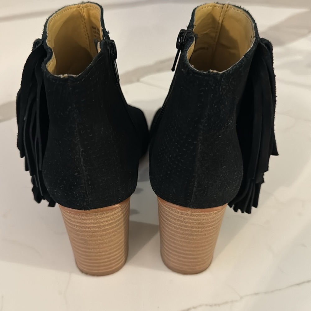 Kensie suede booties - Picture 3 of 8